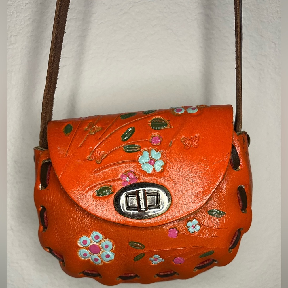 Vintage Hand Made Leather Mini Purse Mexico